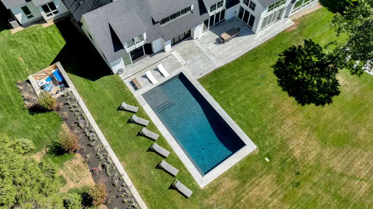 104 Spruce_0286